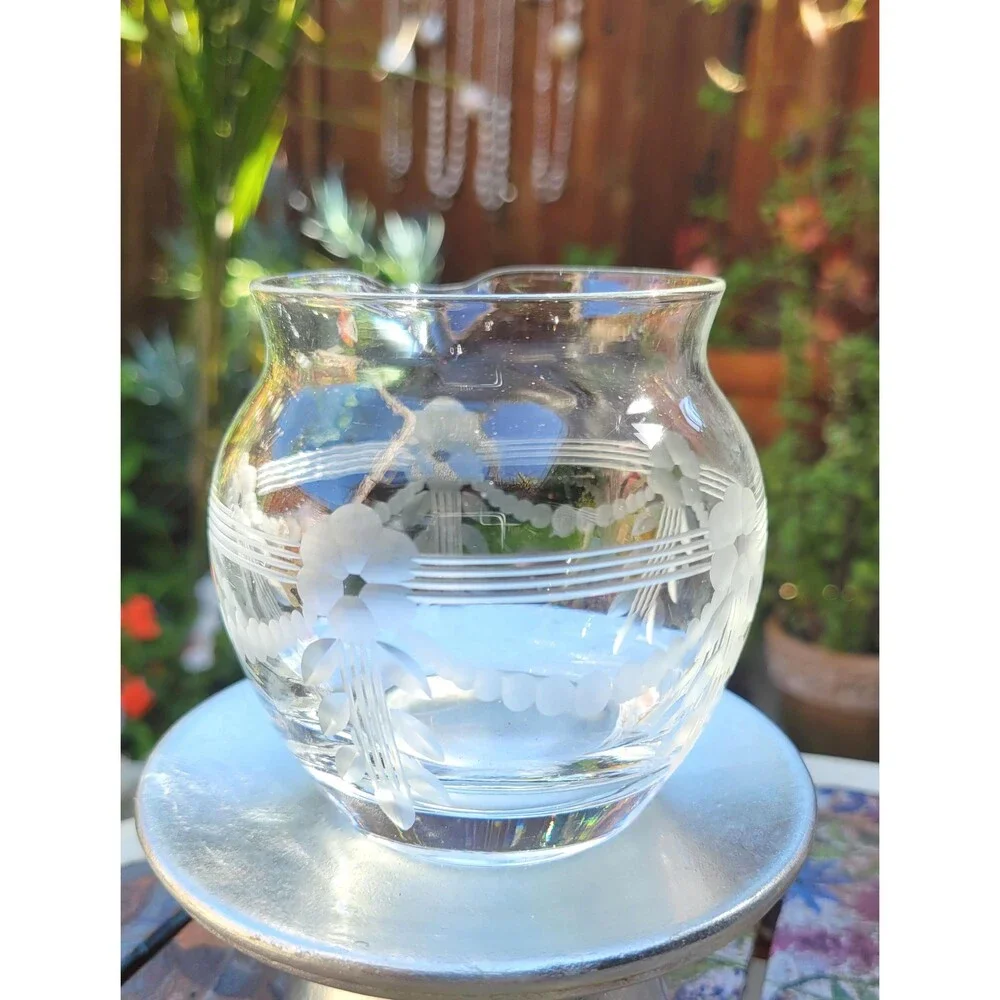 Etched Glass Nappy Bowl, Depression Era Clear Crystal Serving Bowl, 1930s